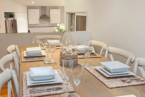 Peninsula Retreat - QLD Tourism 24