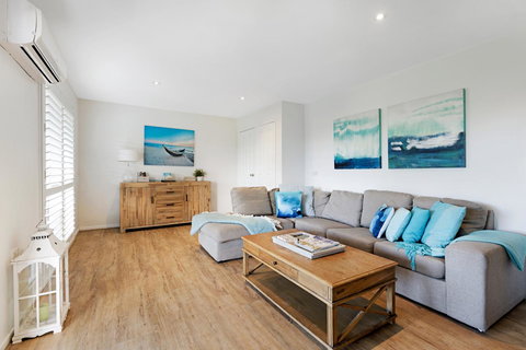 Peninsula Retreat - QLD Tourism 2