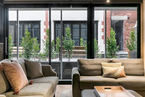 Stylish Apartment In Unique Church Development - QLD Tourism 5