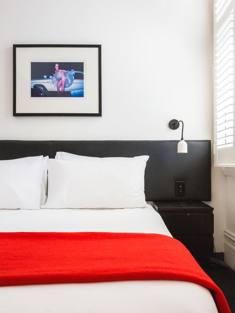 Middle Park Hotel - QLD Tourism 4