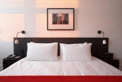Middle Park Hotel - QLD Tourism 31