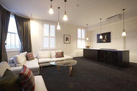 Middle Park Hotel - QLD Tourism 16