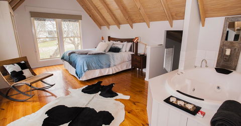 Abbys Cottages Bright - Queensland Tourism 19