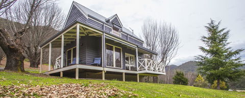 Abbys Cottages Bright - Queensland Tourism 30