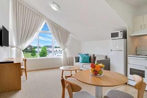 Aligned Corporate Residences Williamstown - QLD Tourism 10