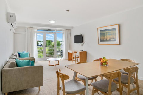 Aligned Corporate Residences Williamstown - QLD Tourism 7