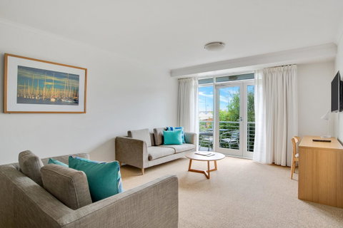 Aligned Corporate Residences Williamstown - QLD Tourism 8