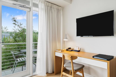 Aligned Corporate Residences Williamstown - QLD Tourism 26
