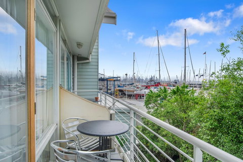 Aligned Corporate Residences Williamstown - QLD Tourism 27