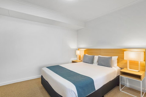 Aligned Corporate Residences Williamstown - QLD Tourism 12