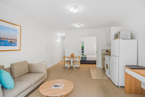 Aligned Corporate Residences Williamstown - QLD Tourism 21