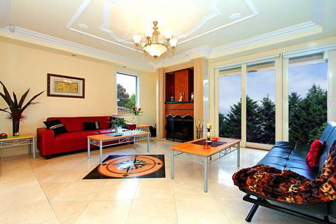 ABC Accommodation - Rosebud - QLD Tourism 0