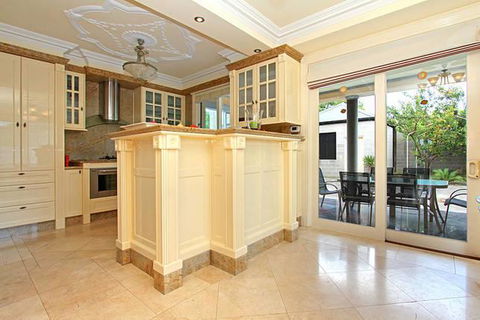 ABC Accommodation - Rosebud - QLD Tourism 11