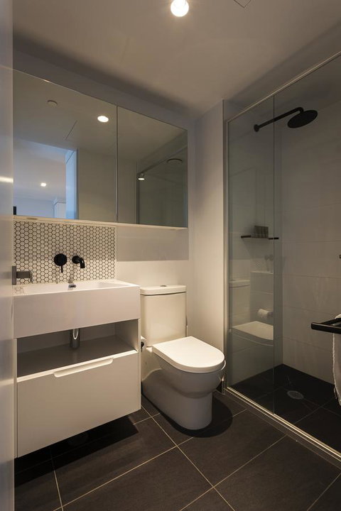 Ali & Hill Accommodation@lighthouse - Queensland Tourism 1