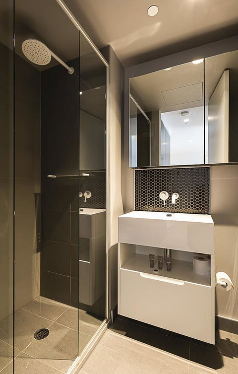 Ali & Hill Accommodation@lighthouse - Queensland Tourism 13