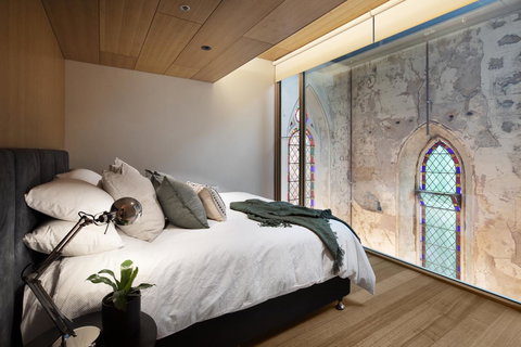 Converted Blue Stone Church - QLD Tourism 18