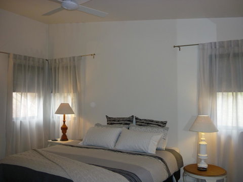 Saje\'s House & Pod - QLD Tourism 6