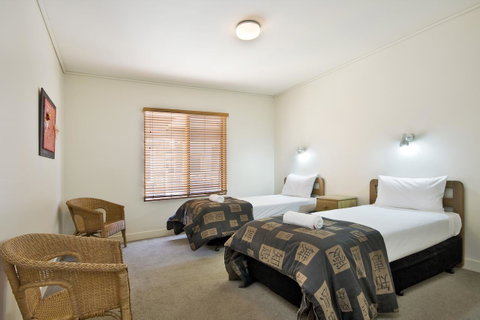Lornebeach Apartments - QLD Tourism 37