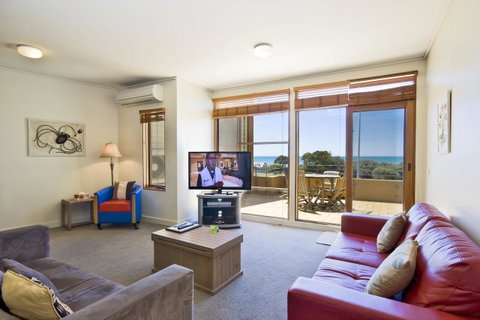 Lornebeach Apartments - QLD Tourism 22