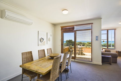 Lornebeach Apartments - QLD Tourism 28