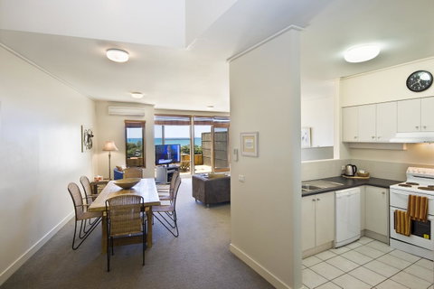 Lornebeach Apartments - QLD Tourism 38
