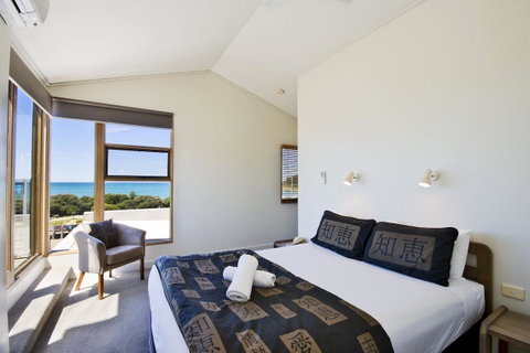 Lornebeach Apartments - QLD Tourism 25