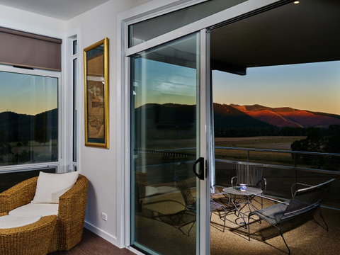 Panoramia Villas - QLD Tourism 8