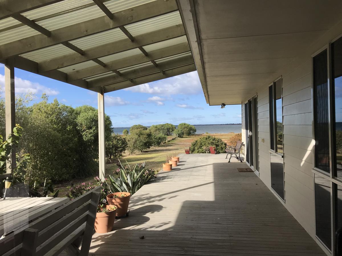 Eagle Point VIC Queensland Tourism
