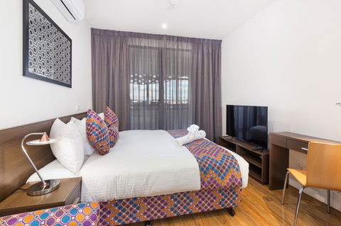 City Edge Dandenong Apartment Hotel - QLD Tourism 7
