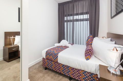 City Edge Dandenong Apartment Hotel - QLD Tourism 6
