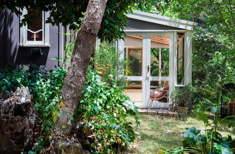 Ashwood Cottages - Queensland Tourism 10