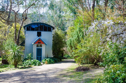 Ashwood Cottages - Queensland Tourism 27