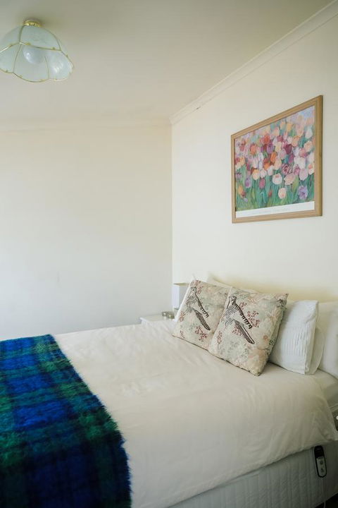 Miss Pym's Cottage - QLD Tourism 16