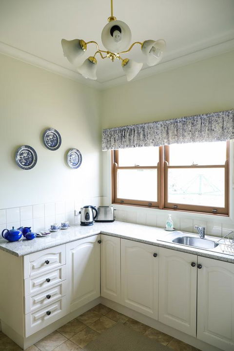 Miss Pym's Cottage - QLD Tourism 27