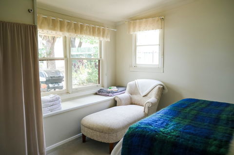 Miss Pym's Cottage - QLD Tourism 18