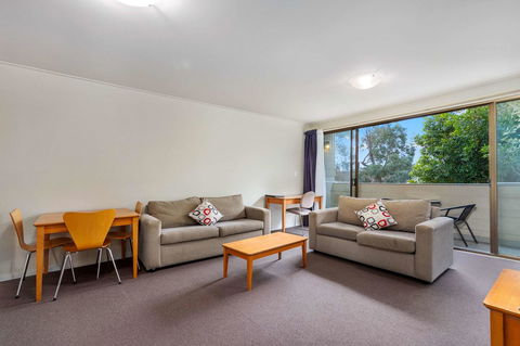 Knox International Hotel And Apartments - Queensland Tourism 18
