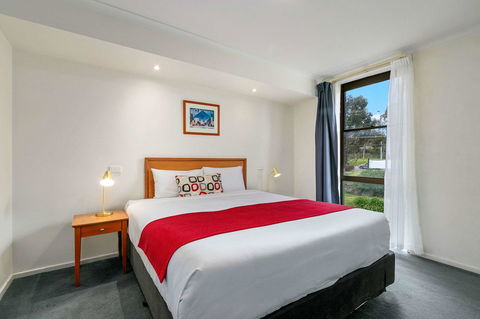 Knox International Hotel And Apartments - Queensland Tourism 7