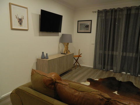 Haig Avenue - QLD Tourism 7