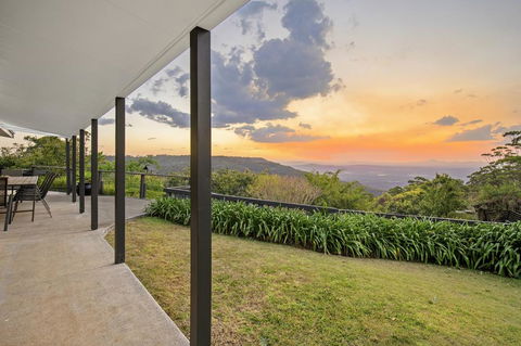 The Bird House - QLD Tourism 0