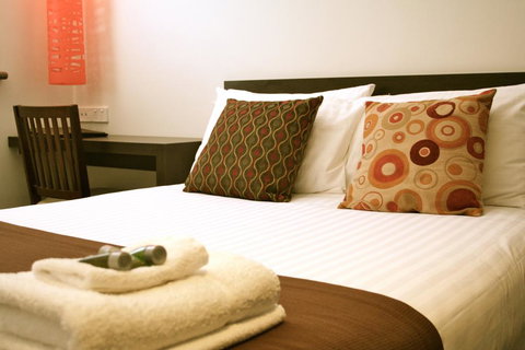 The Burwood Inn - QLD Tourism 2