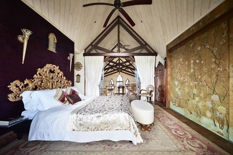 The Church House - Queensland Tourism 1