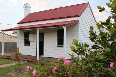 The Cottage - QLD Tourism 3