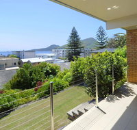 The Crest Unit 1 - Shoal Bay - QLD Tourism