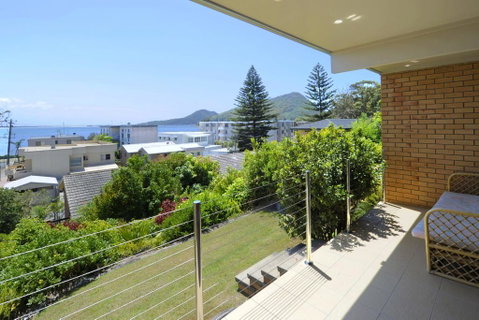 The Crest Unit 1 - Shoal Bay - QLD Tourism 0