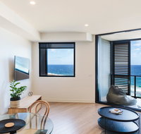 The Edge - Luxurious Waterfront Apartment - QLD Tourism