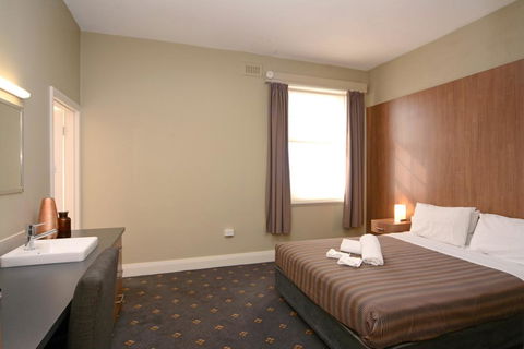 The Formby Hotel - QLD Tourism 0