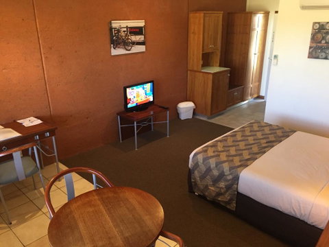 The Gidgee Inn - QLD Tourism 2