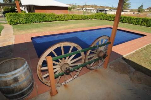 The Gidgee Inn - QLD Tourism 0