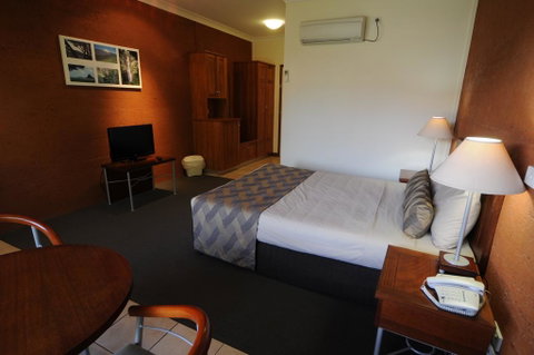 The Gidgee Inn - QLD Tourism 3