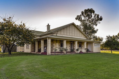 The Jazz B&B - QLD Tourism 0